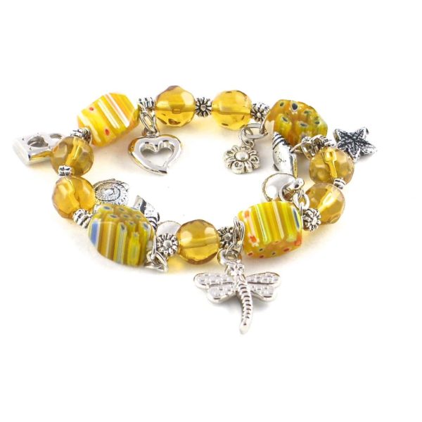 bracelet perles et breloques jaunes et argent
