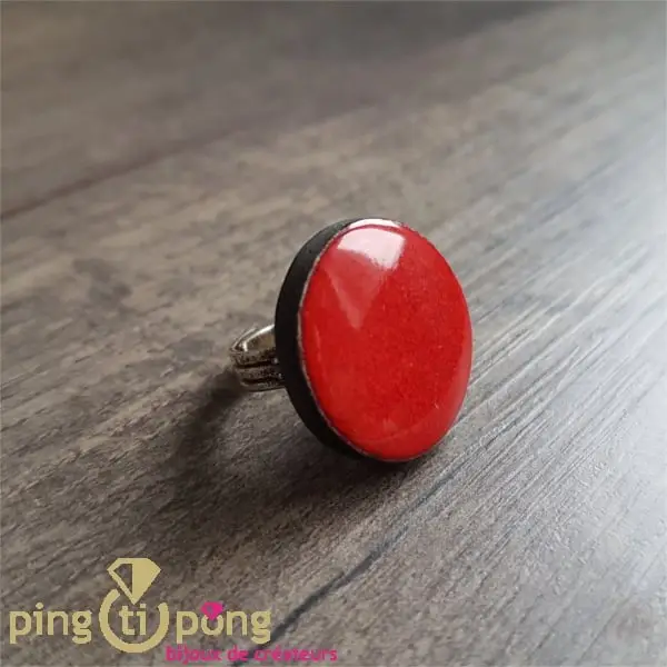 Bague ronde de créatrice en céramique émaillée rouge Christine Alloing-0