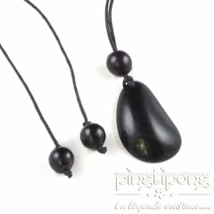 Collier Green Age en tagua noire