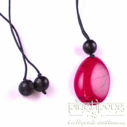 collier Green Age en tagua fushia