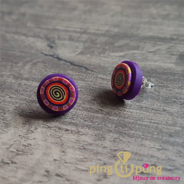 Bijoux fantaisie : Boucles rondes spirale violet en résine de PASTACUITA