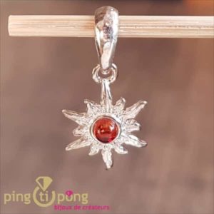 Pendentif soleil de Balticambre en argent massif et ambre cognac-0