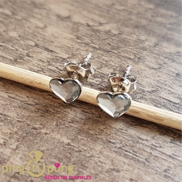 Boucles puces coeur blanches SPARK