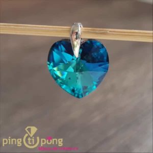 Pendentif coeur bleu topaze de SPARK