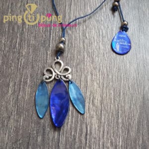 Bijou original : collier nacre 2 tons de bleu La petite Sardine