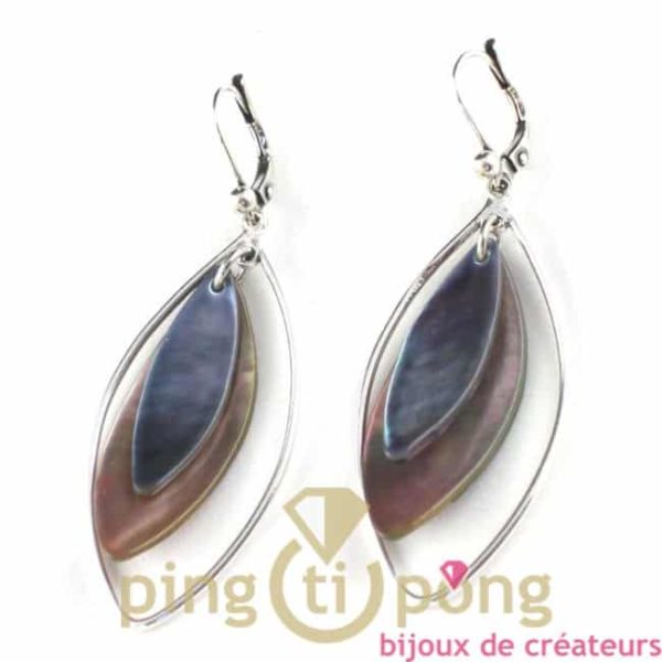 bijoux en nacre boucles d'oreilles écru et bleu ciel la petite sardine