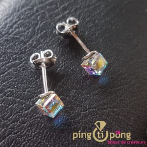 Bijoux originaux : Boucles petites cubes aurore de SPARK