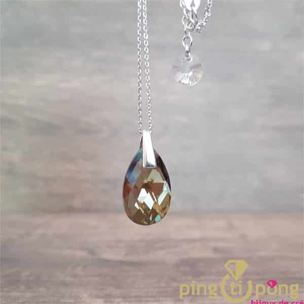 Bijou en Swarovski : collier en argent rhodié et larme bronze en cristal de Swarovski de SPARK