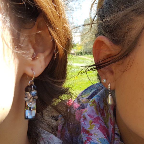 boucles-argent-et-perle-et-effet-strass-de-SPARK-2420