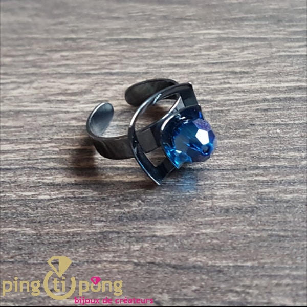 Swarovski Jewelry: Blackened silver and Swarovski crystal ring by OSTROWSKI Design