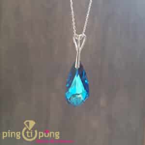 Bijou original : Collier argent et cristal bleu de SPARK