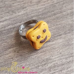 Bijou gourmand : bague choco en fimo de Pingtipong