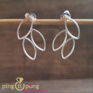 Bijoux en argent : Boucles Claustra en argent brossé de KELIM Design