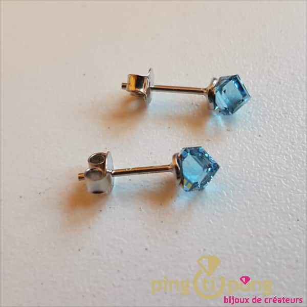 Rhodium-plated silver jewellery: Blue cube earrings from SPARK