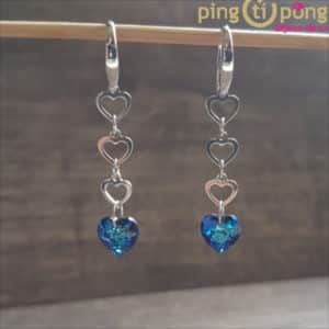 Bijoux en Swarovski : boucles SPARK "coeurs" en argent rhodié et cristal de Swarovski bleu