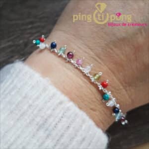 BIjou original : bracelet en argent rhodié et pampilles de pierres de CANYON