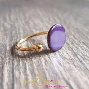 Bijou original : bague pastille en or et nacre